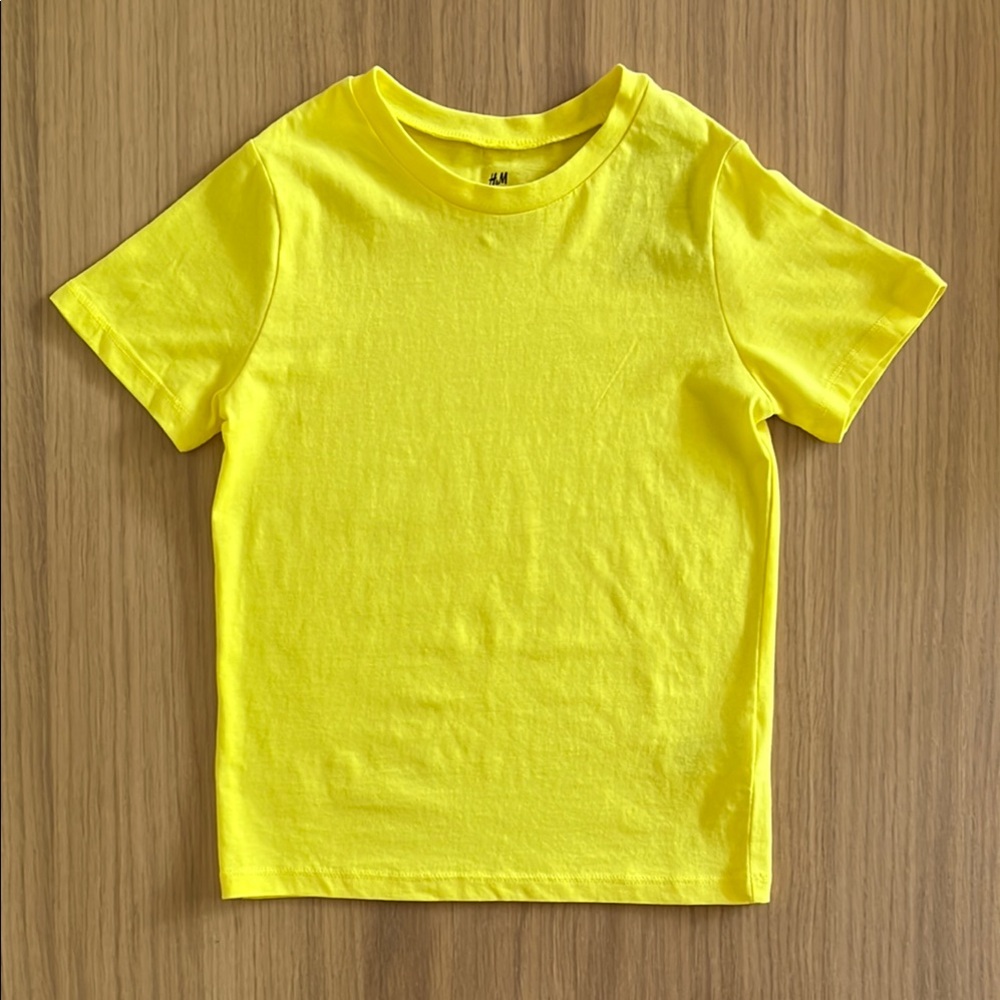 H&M kid’s bright yellow cotton t-shirt, size 6-7